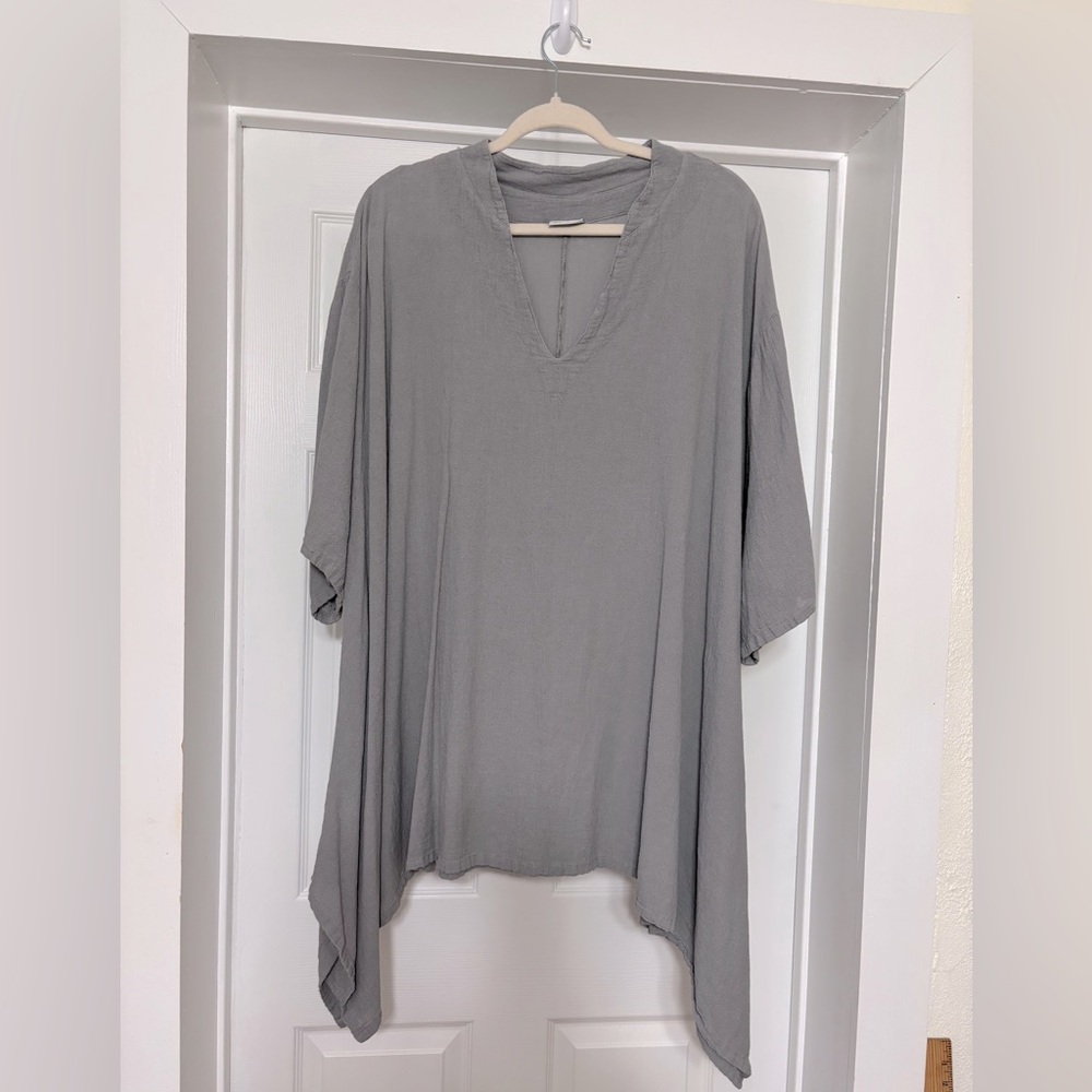 EUC Oh My Gauze! Swing/oversized tunic Size 2 Gray